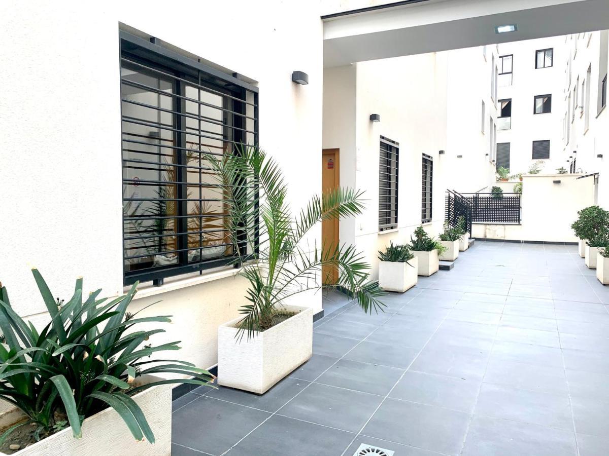 Homely Malaga Refino Oriental Eksteriør billede